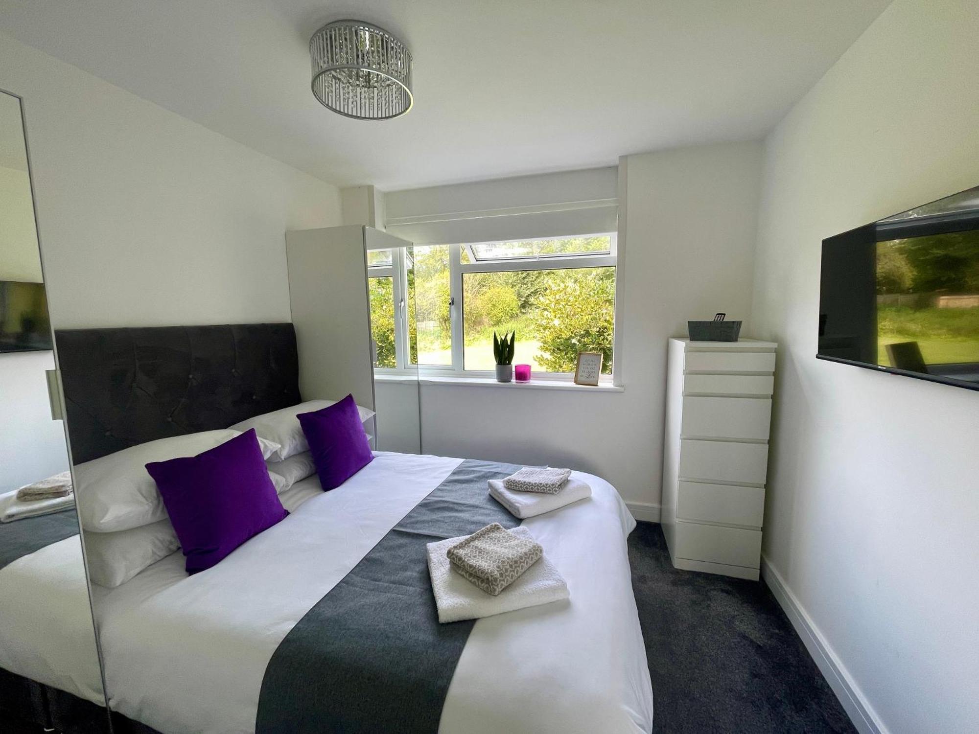 Look No Further Gorgeous Newly Renovated Contemporary Chalet Sandown Bay Holiday Centre Dış mekan fotoğraf